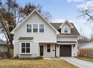 907 S Elm St, Georgetown, TX 78626