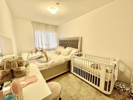 Rented by Oxford Property Group | media 22