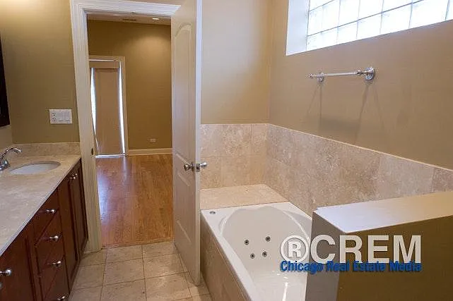 7453 N Western Ave #3S — Photo 14
