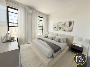 31-59 45th St #2, Astoria, NY 11103