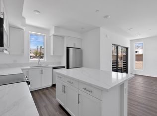 68550 Grove St #200, Cathedral City, CA 92234