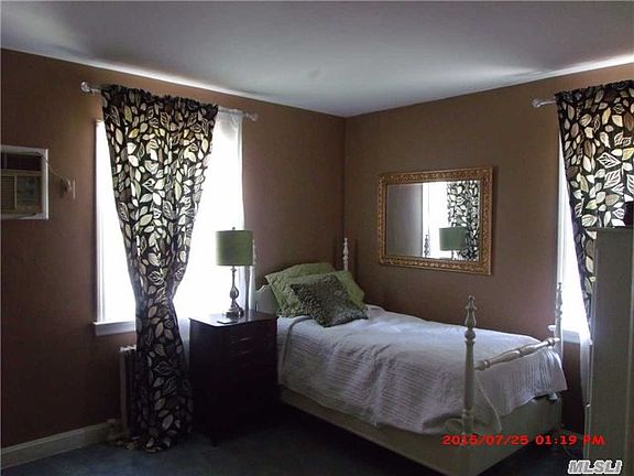 3rd image of 33 Garden Dr