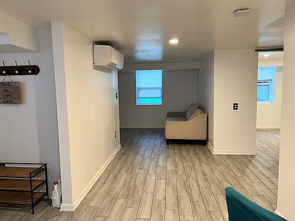 3rd image of 208 Lincoln Ave