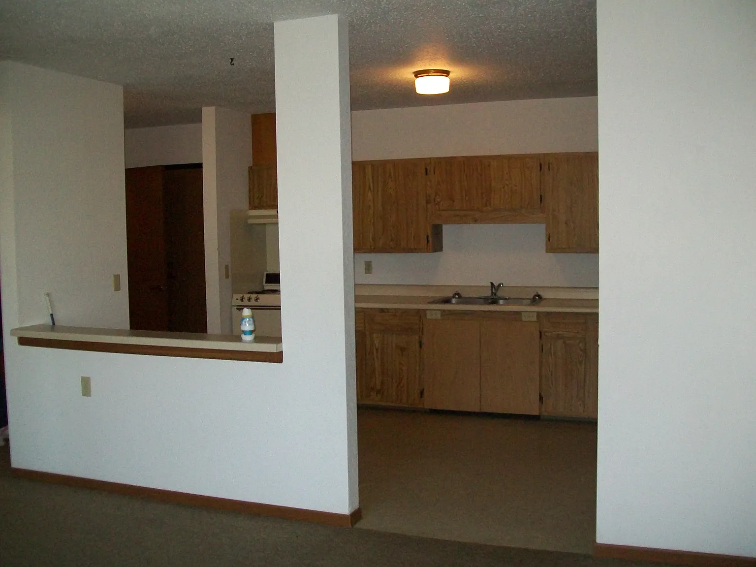 2 bed, 750 sqft, $775 — Photo 3