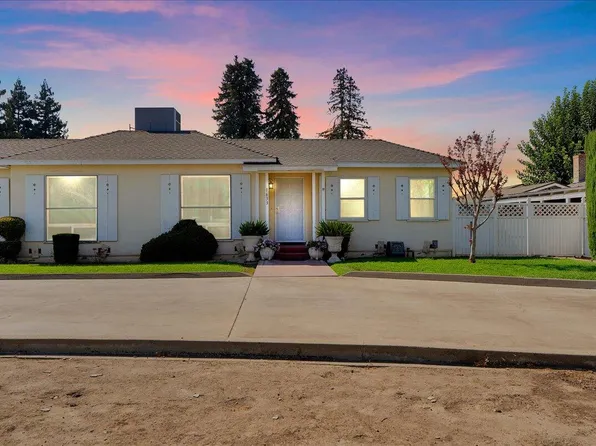1633 Chinowth Street, Visalia, CA 93277