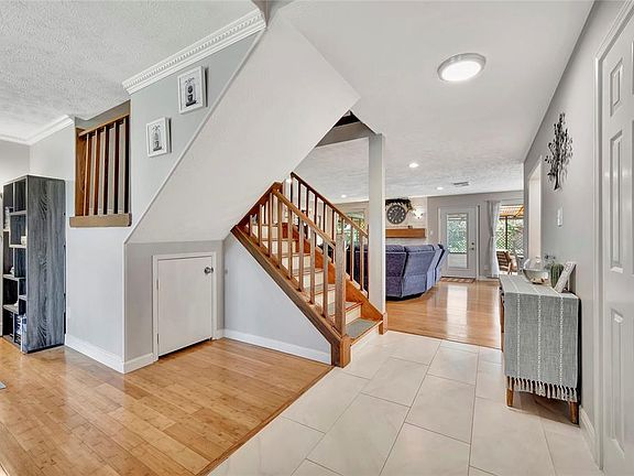 5th image of 9802 Sagecourt Drive