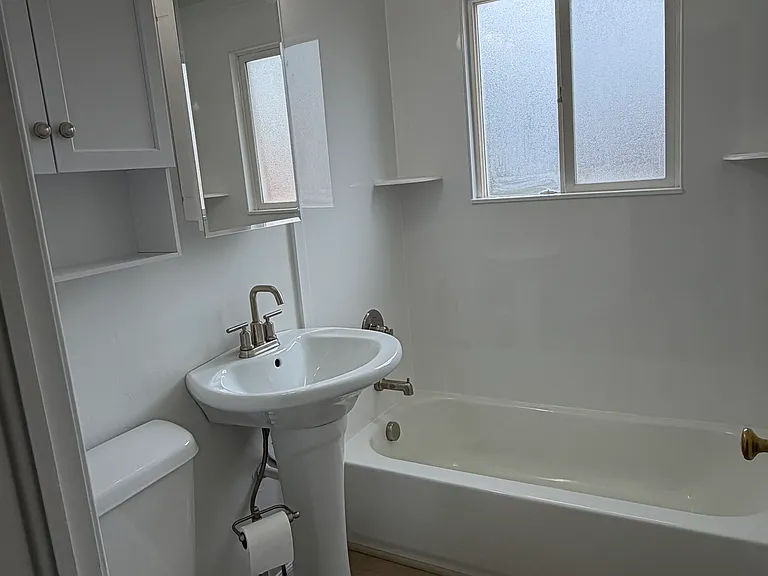 Full bathroom