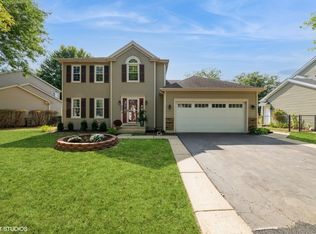 2451 Crystal Creek Ln, Elgin, IL 60124