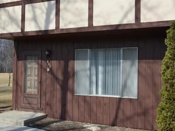W5008 Golf Course Rd APT 600, Sherwood, WI 54169