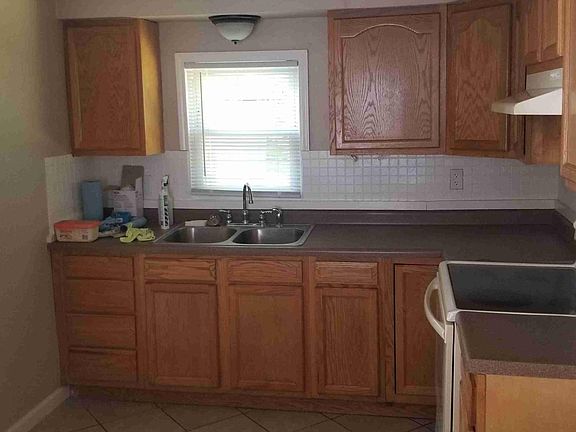 4th image of 4326 E Naomi St