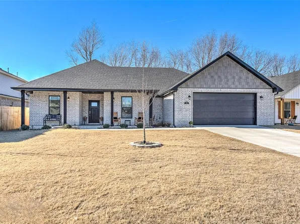 73 N Isabella Pl, Farmington, AR 72730
