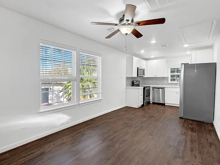 311 Clifton St #B — Photo 4
