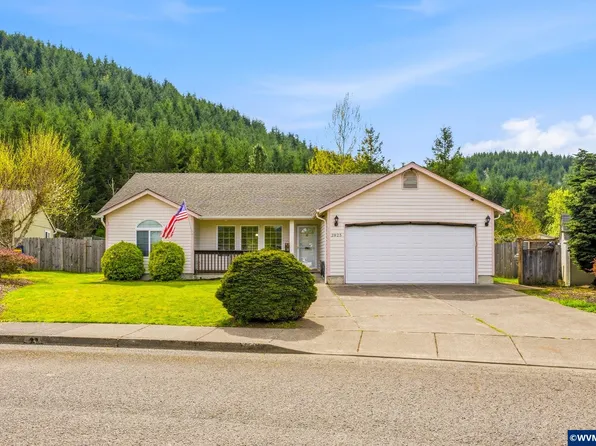 2825 Fir Ct, Sweet Home, OR 97386