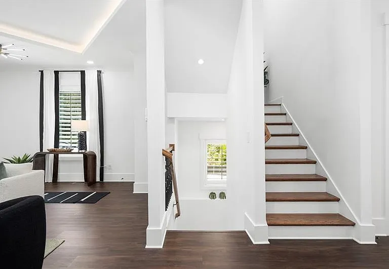 173 Brush Creek Ct — Photo 30