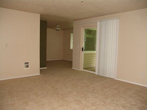 3rd image of 19230 Forest Park Dr NE APT A102