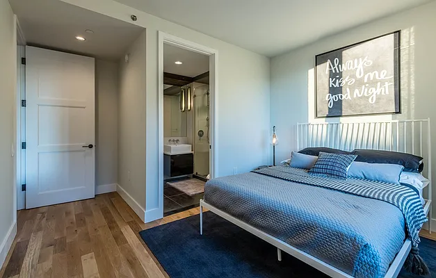 Rented by Nooklyn NYC LLC | media 58