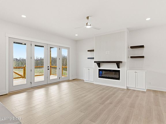 4th image of 329 Whelan Way