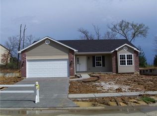 394 Shadow Pines Dr, Wentzville, MO 63385