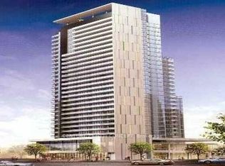 770 Bay St #1605, Toronto, ON M5G 0A6