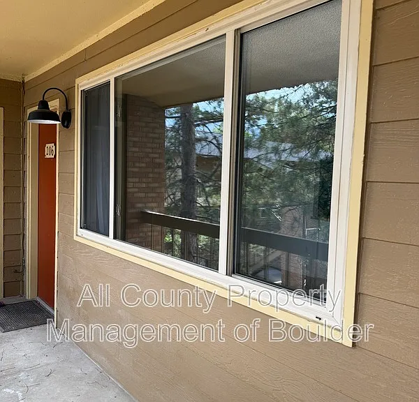 3000 Colorado Ave #B-206 — Photo 2