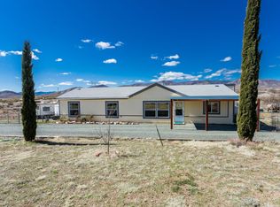 7880 S Lone Spruce Dr, Mayer, AZ 86333