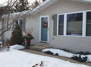 3296 Feltz Ave, Stevens Point, WI 54481