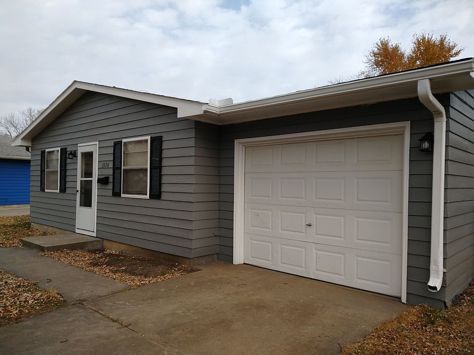 1st image of 3326 SW Kiowa St