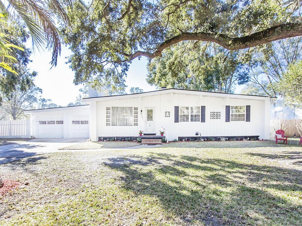 1st image of 3862 Ponce De Leon Ave
