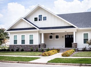 645 SW 137th Way, Newberry, FL 32669