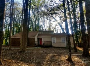 895 Martin Rd, Stone Mountain, GA 30088