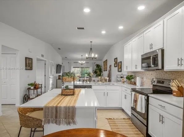 6047 Ellerston Way Ave #2121, Immokalee, FL 34142