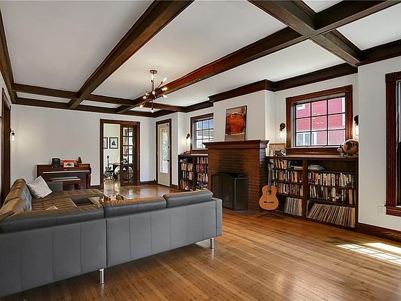 5th image of 2455 Broadway St
