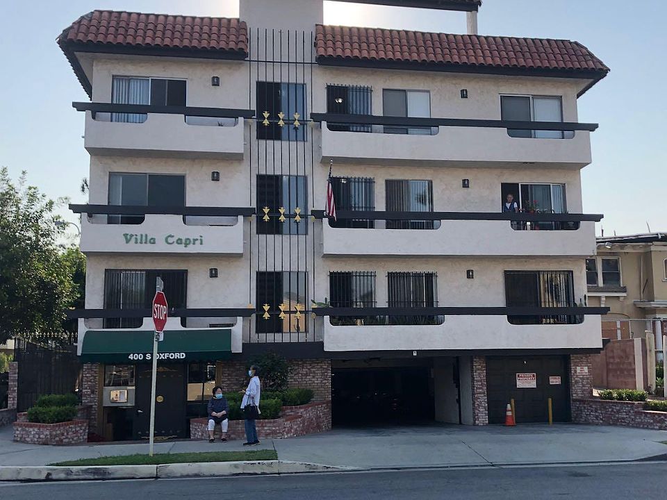 1st image of 400 S Oxford Ave #301