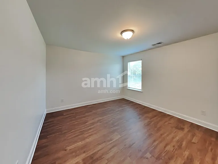 150 Hazel Park Dr — Photo 15