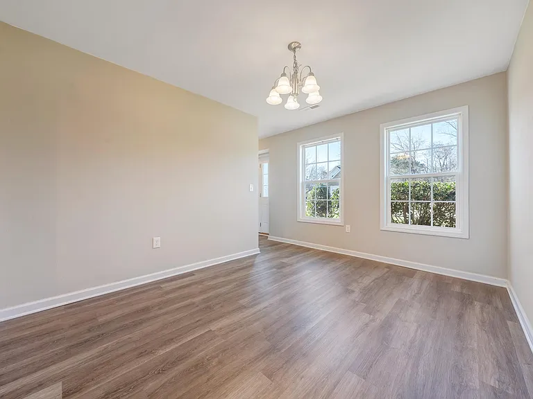 2501 Willow Walk Dr NW — Photo 12