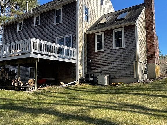 3rd image of 55 Tanglewood Dr