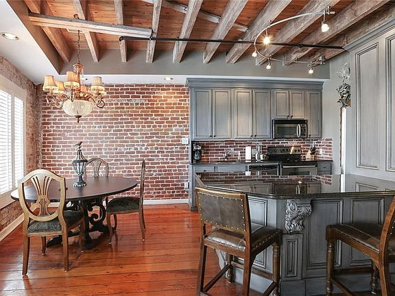 4th image of 223 N Peters St #4A