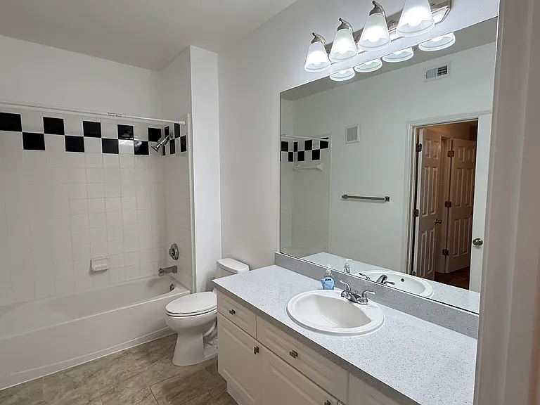 729 Celebration Ave #729 — Photo 24