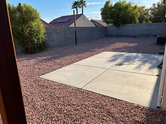 3rd image of 2715 Orchid Moon Ct