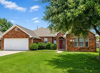 606 Aster Dr