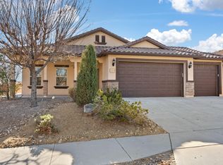 221 Valle Alto Dr NE, Rio Rancho, NM 87124