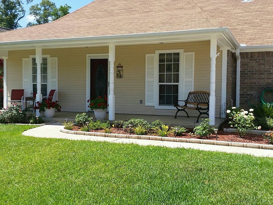 1st image of 444 Bobwhite Dr
