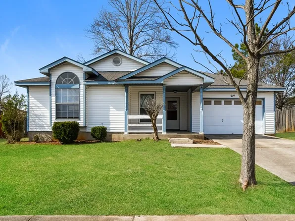 214 Deer Bridge Dr, Madison, AL 35757