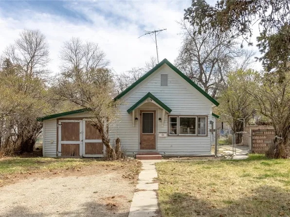 119 S Woodard Ave, Absarokee, MT 59001