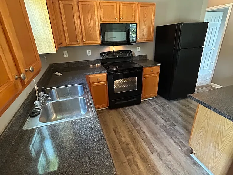 1198 Joseph E Boone Blvd NW #A — Photo 7