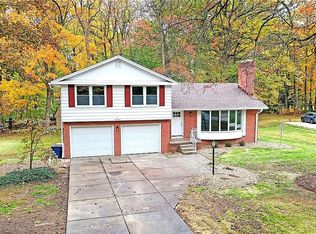 6845 Katahdin Dr, Youngstown, OH 44514