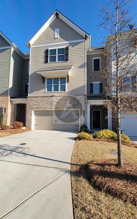 1st image of 2892 Boone Dr NW