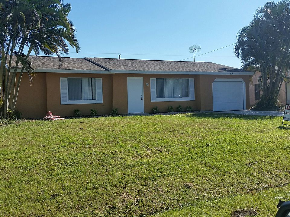 1st image of 2237 SE Rich St