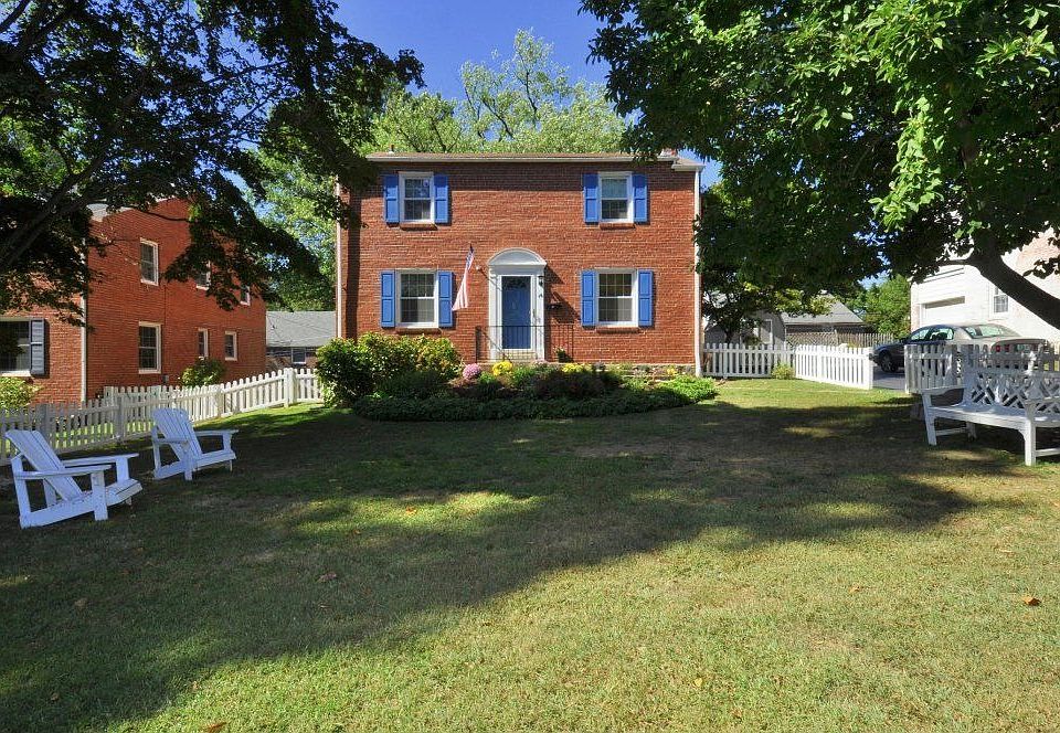 For Sale: 16 Old Oaks Road, Bryn Mawr, PA 19010