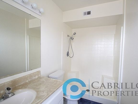 4th image of 4545 Arizona St APT 105